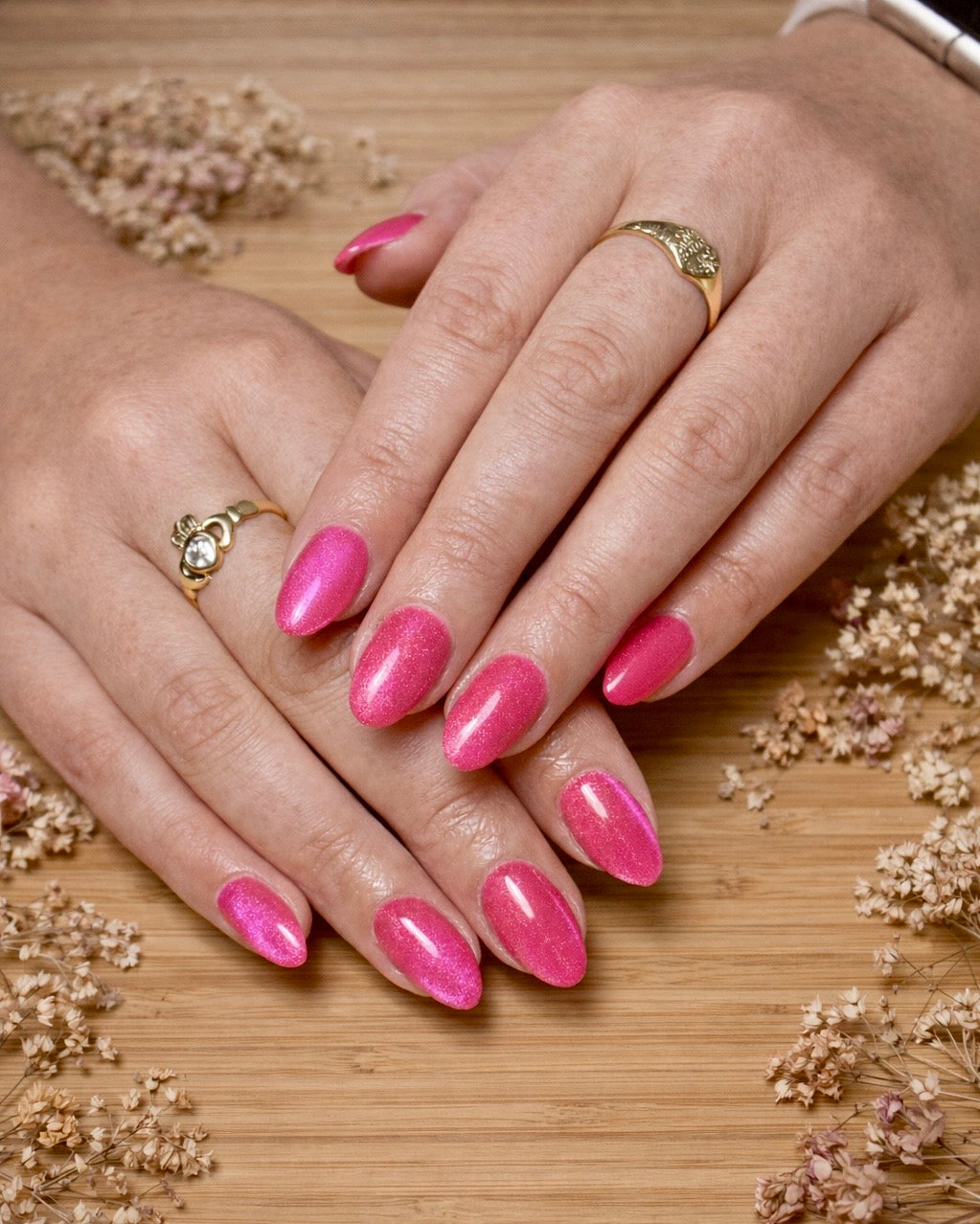 Built Acrygel Extension with Cat Eye Art