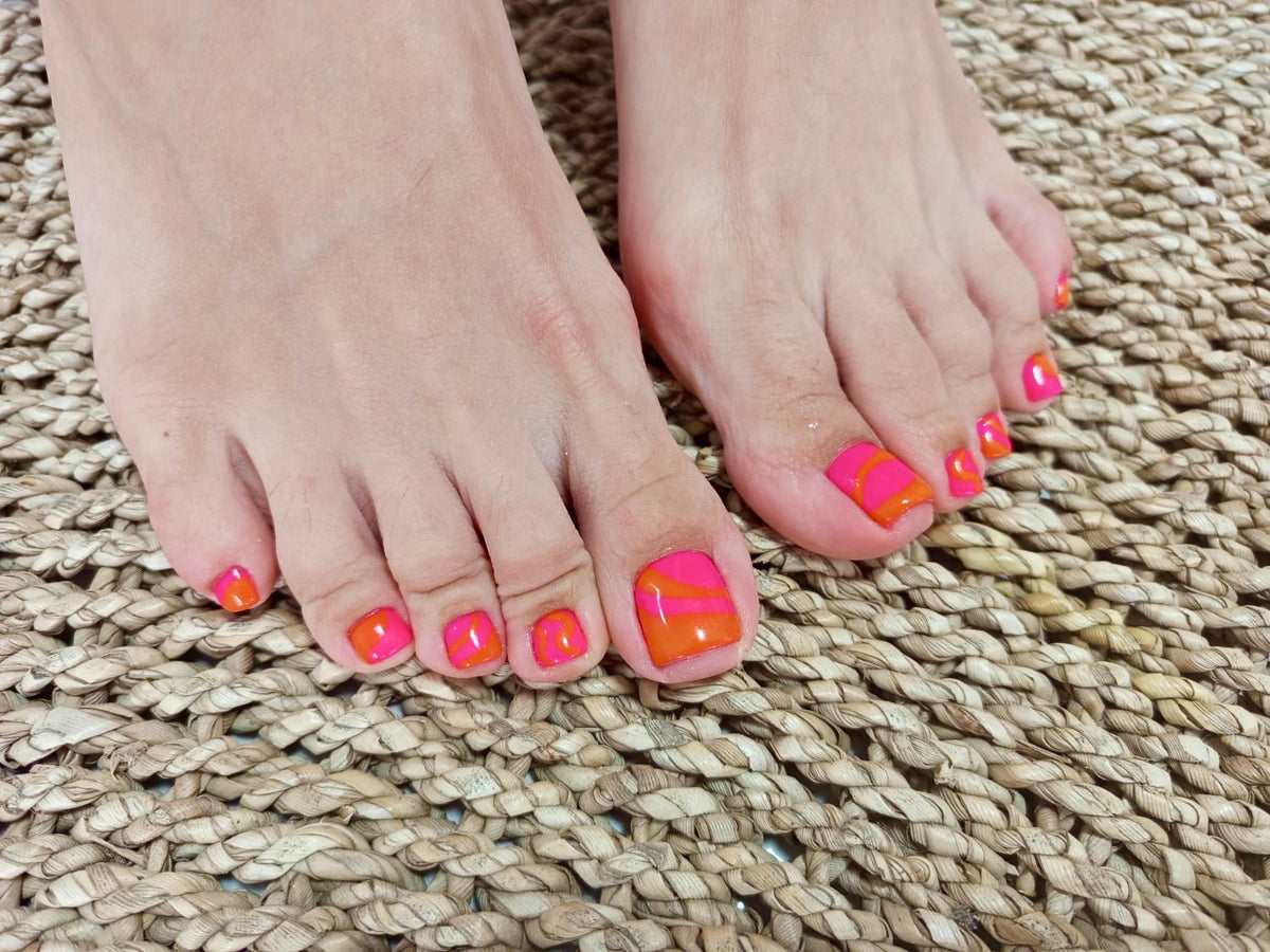 Pedicure with design